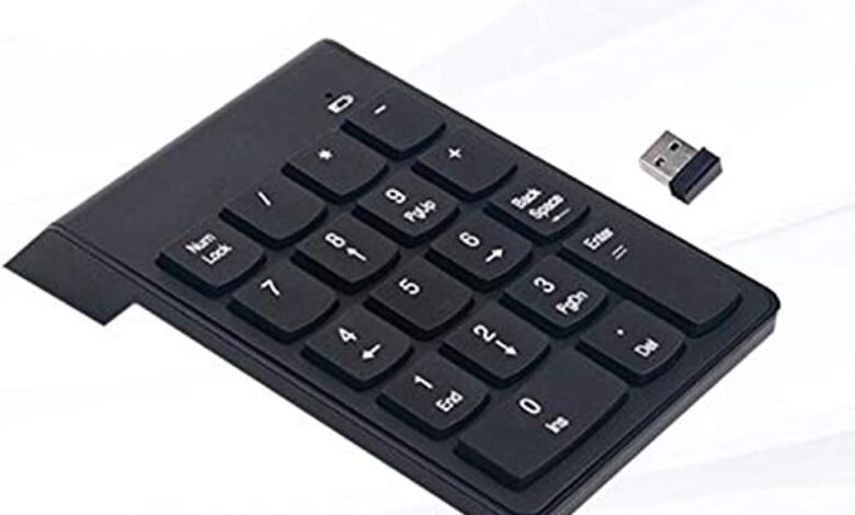 لوحة مفاتيح رقمية محمولة 2.4G USB مع 18 زر - أسود Portable 2.4G Wireless Digital Keyboard USB Number Pad 18 Keys Mini Numeric Keypad - Black