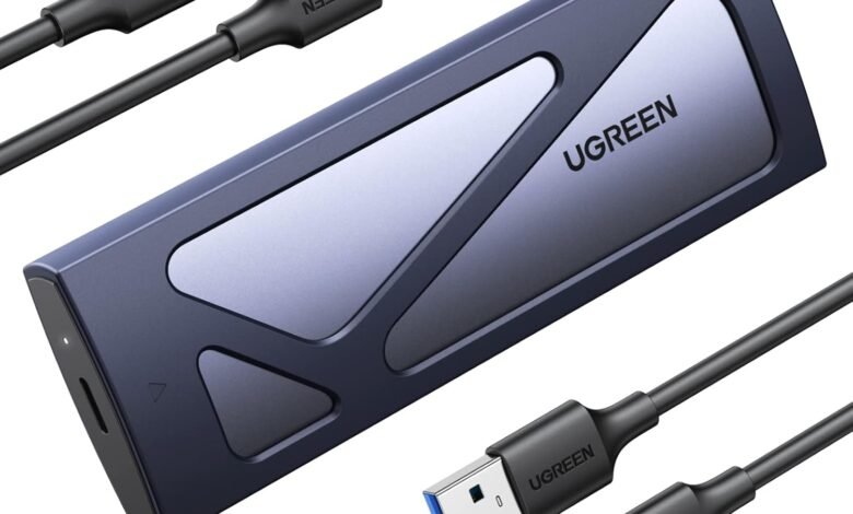 UGREEN M.2 NVMe Enclosure محول SSD بسرعة 10Gbps وخالي من الأدوات UGREEN M.2 NVMe Enclosure SSD Adapter, 10Gbps USB C 3.2 Gen2, Tool-Free External Enclosure NVMe Reader Supports M and B&M Keys and Size 2230/2242 /2260/2280 SSDs, Thunderbolt 3 Compatible