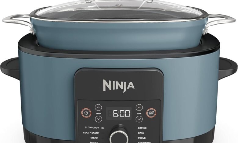Ninja Foodi PossibleCooker MC1001UK 8-in-1 Slow Cooker with Removable Nonstick Saucepan, Steaming Rack, Built-In Spoon and Glass Lid, Slow Cooker, Saute, Braiser, Steamer and