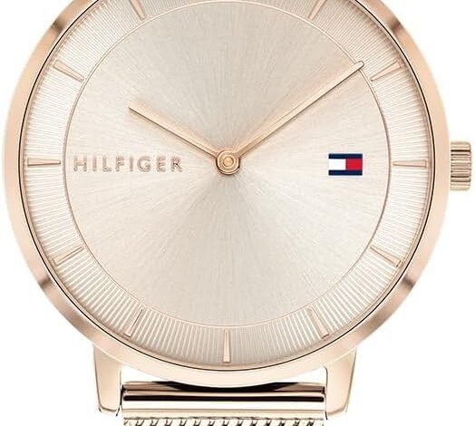 ساعة Tommy Hilfiger نسائية بقرص بني إسيتل وقاعدة ذهبية Tommy Hilfiger Women's Light Taupe Dial Ionic Plated Carnation Gold Steel Watch - 1782287