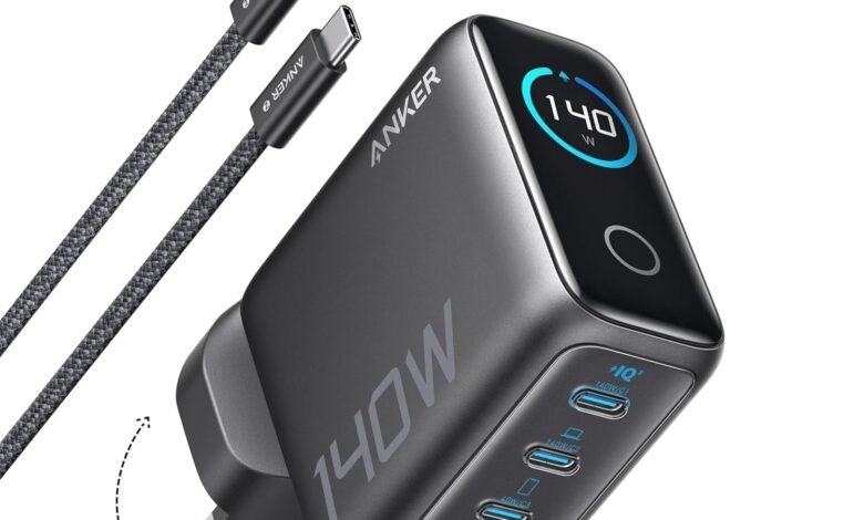 شاحن أنكر 140 واط USB-C سريع 4 منافذ شاحن أنكر 140 واط USB-C سريع 4 منافذ
