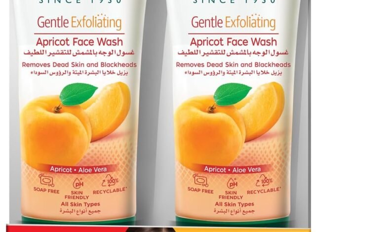 غسول وجه هيمالايا بالمشمش لتقشير البشرة 150 مل Himalaya Gentle Exfoliating Apricot Face Wash Gently Exfoliates Dead Skin Cells - 2 X 150 Ml.